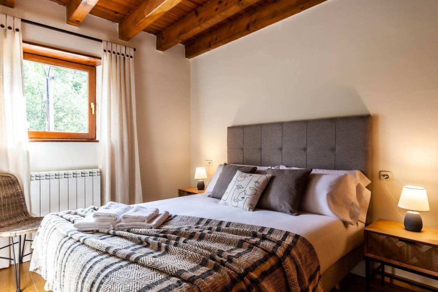 Espacioso Apartamento Con Jardin En Salardu Naut Aran Extérieur photo