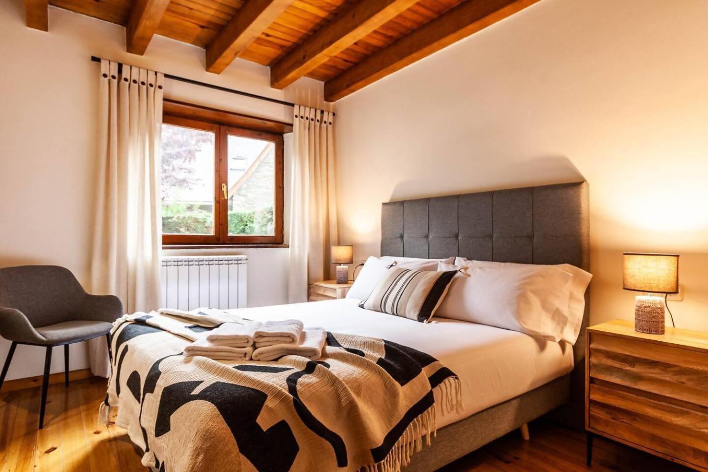Espacioso Apartamento Con Jardin En Salardu Naut Aran Extérieur photo